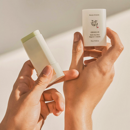 Matte Sun Stick: Mugwort+Camelia SPF 50+ PA++++